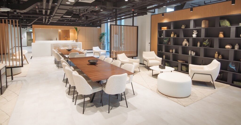 Fitted_Dallah Cafe at Nexus_01