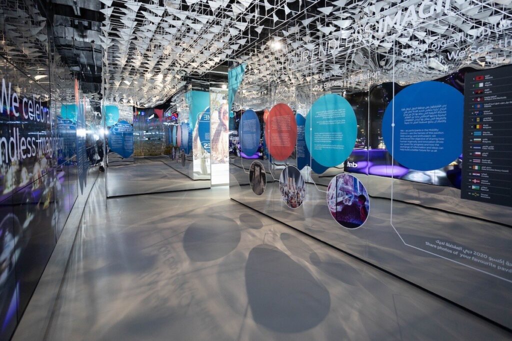 Fitted_Stories of Nations_01