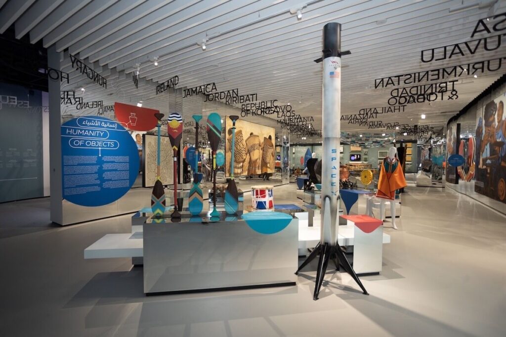 Fitted_Stories of Nations_02